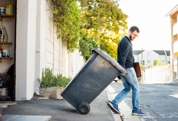 Best Mattress Removal Service  in Algoma, WI